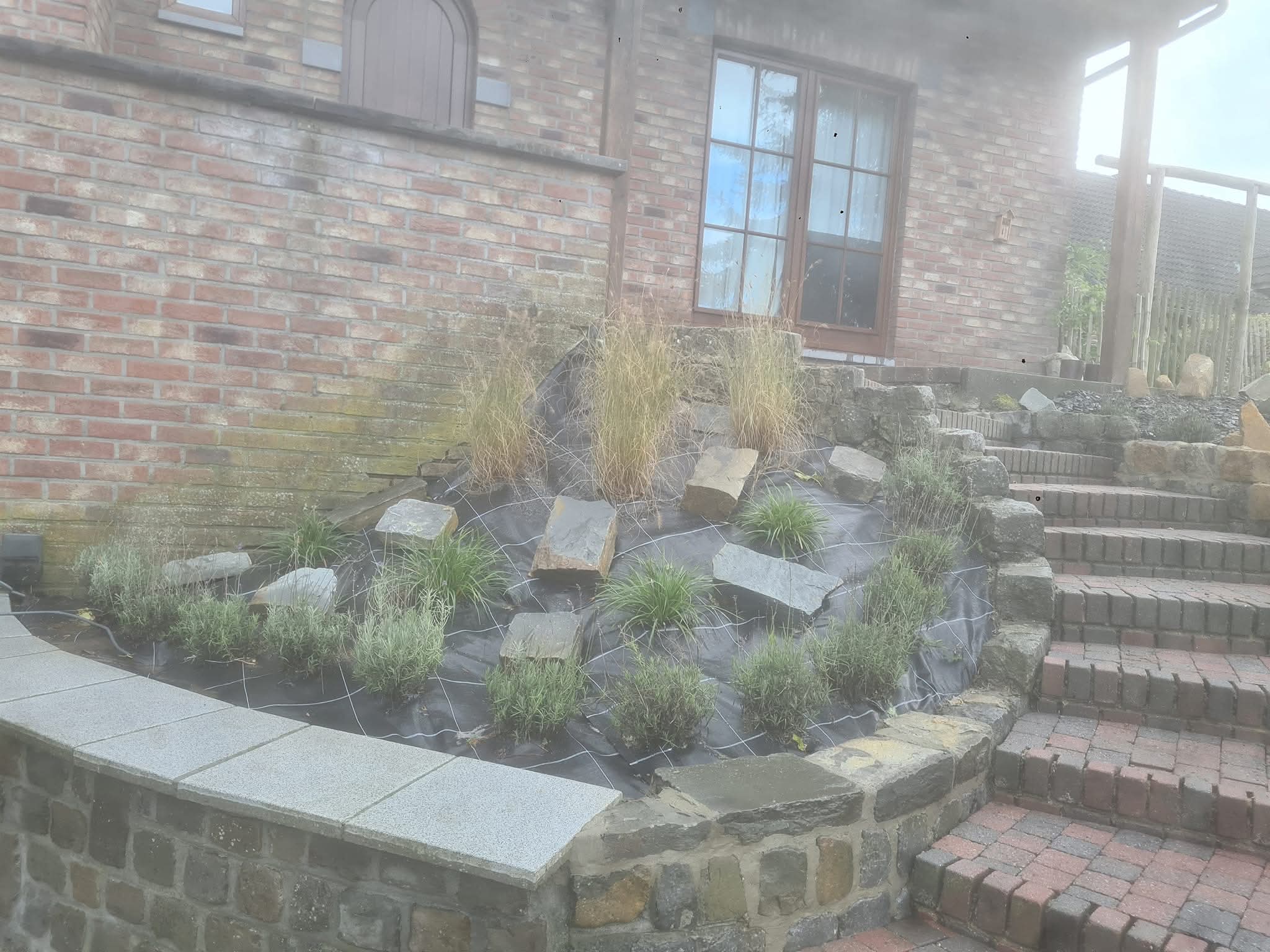 Réalisation d'un parterre à Momalle