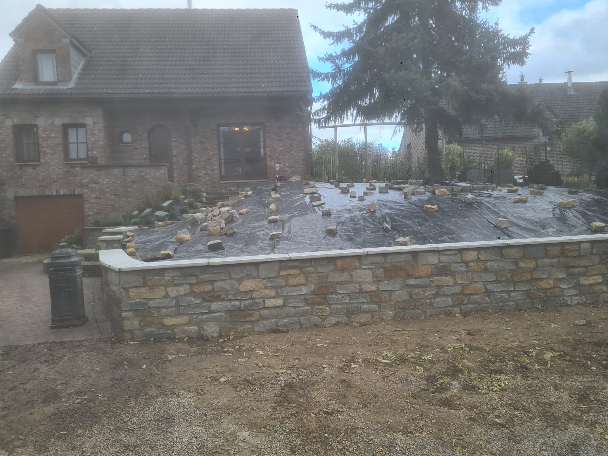 Réalisation d'un parterre à Momalle